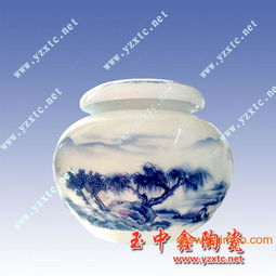 青花玲瓏瓷 一罐幽香，滿目風(fēng)雅——探秘陶瓷茶葉罐的工藝美學(xué)